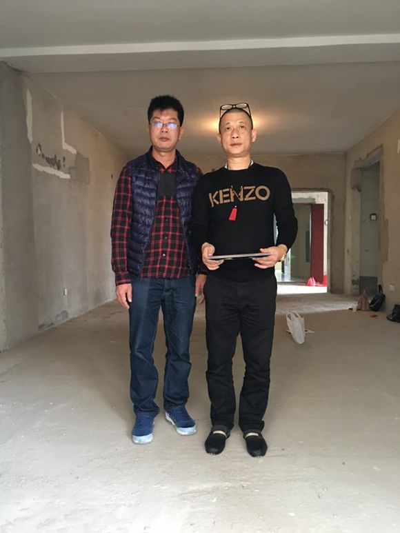 �ܳ�����Ո�������ڞ����¹����ӣ����ն���װ�ޡ�